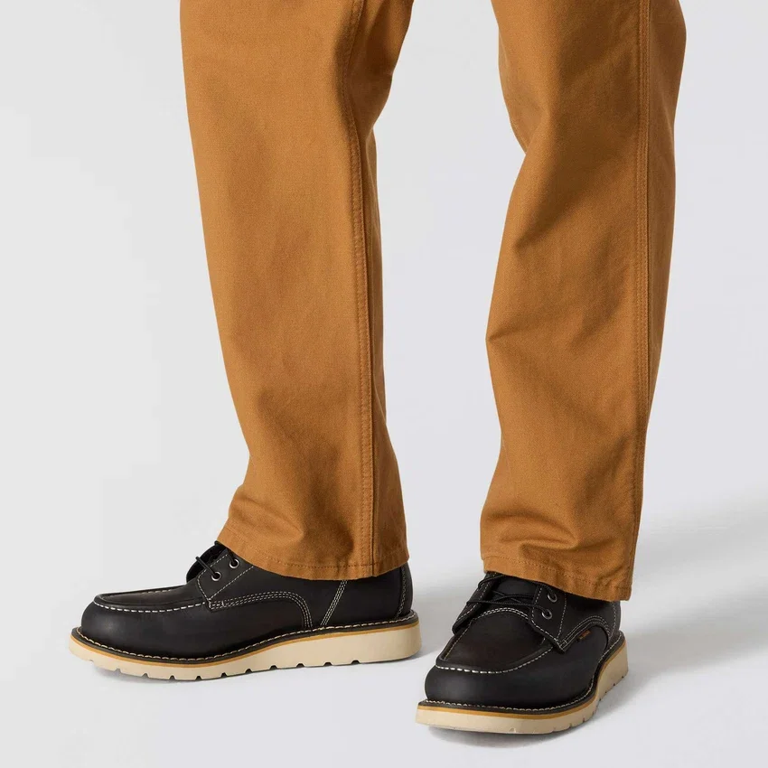 Carhartt B11 herenwerkbroek van gewassen duck, los en recht model