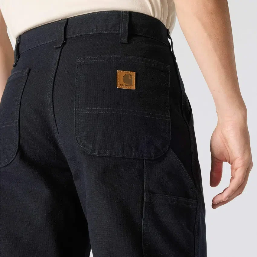 Carhartt B11 herenwerkbroek van gewassen duck, los en recht model