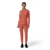 Carhartt Force Cross-Flex scrubtop met ronde hals en lange armstukken voor dames