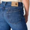 Essential stretchjeans voor dames met middelhoge taille en rechte pijpen