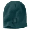 Gebreide muts met logopatch