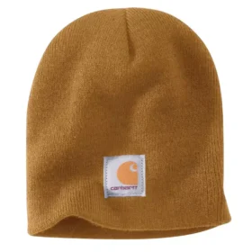 Gebreide muts met logopatch