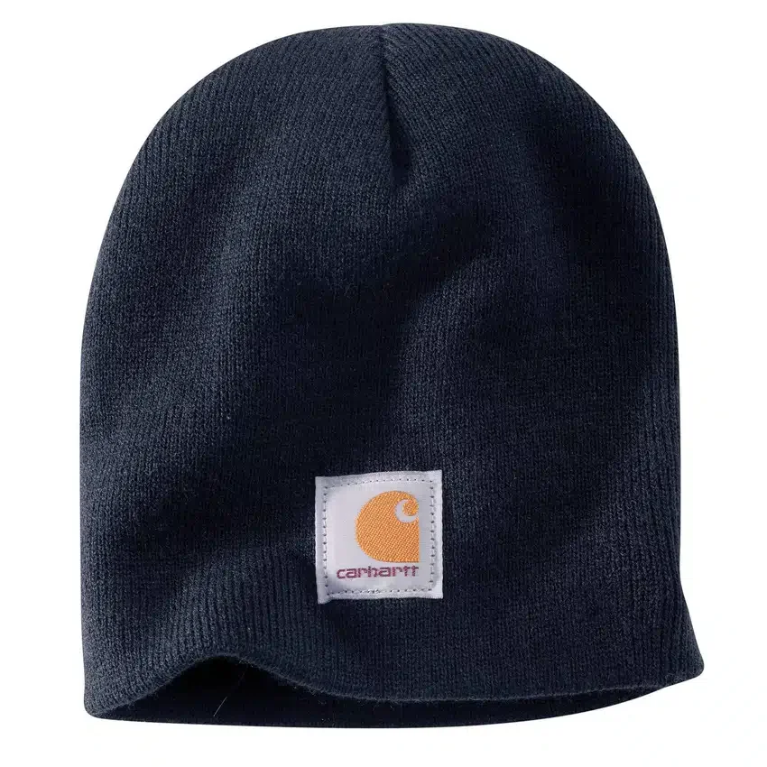 Gebreide muts met logopatch
