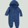 Jongensoverall met lange armstukken, vernieuwd ontwerp, garment-dyed en met capuchon (Baby)