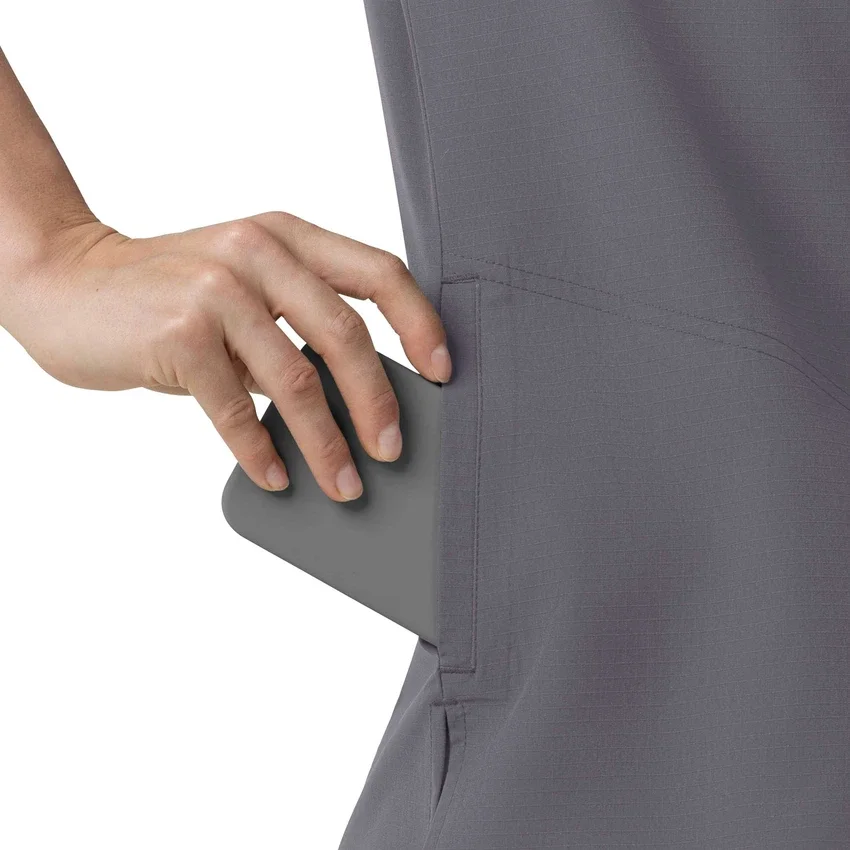 Rugged Flex Fld-scrubtop met V-hals voor dames