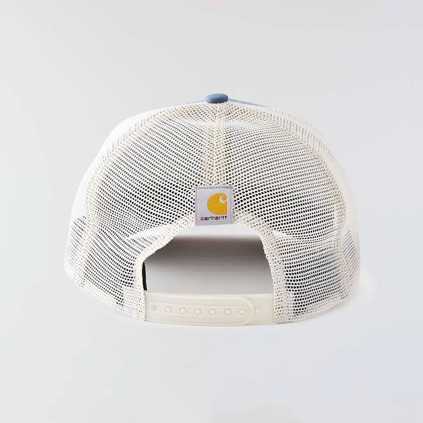Truckerpet met canvas en mesh-achterkant en landelijke afbeelding